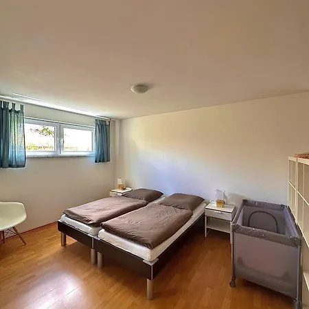 Gemuetliche Kellerwohnung In Apartament *